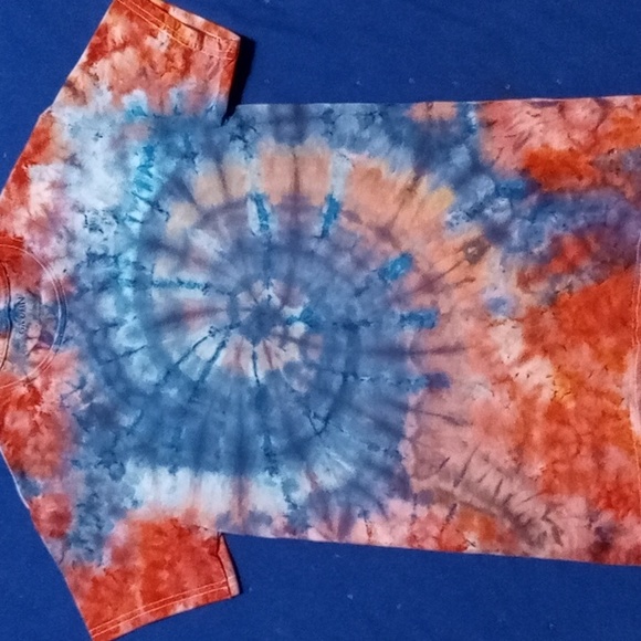 Tops - Tie dye tee shirt